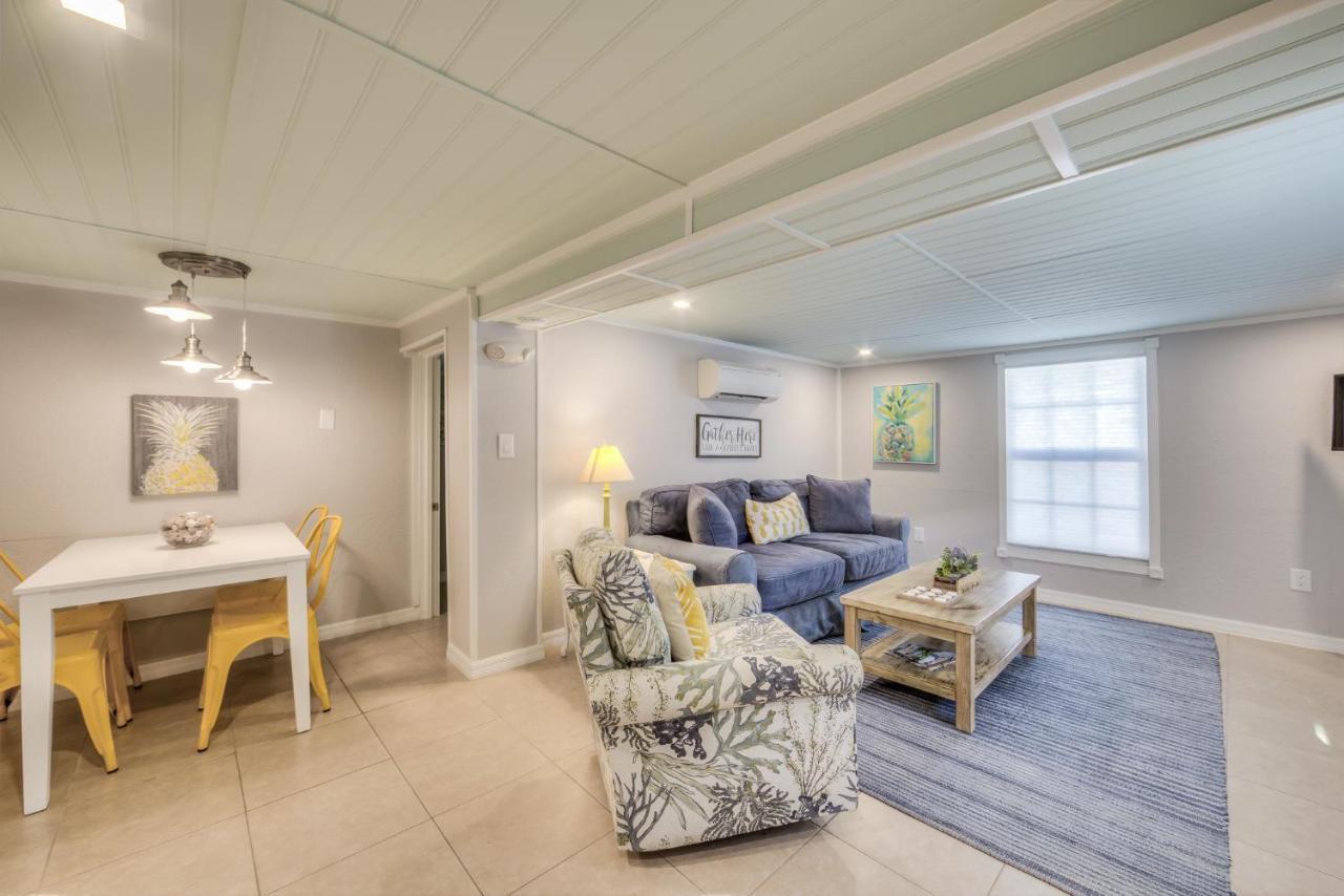 Matanzas Retreat On The Canal Fort Myers Beach Exterior photo
